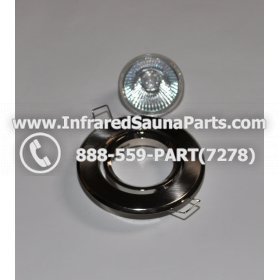 COMPLETE LIGHT ASSEMBLY 220V / 240V - COMPLETE LIGHT ASSEMBLY 1 HOUSING IN SILVER FINISH WITH 1 BULB 220V / 240V 3